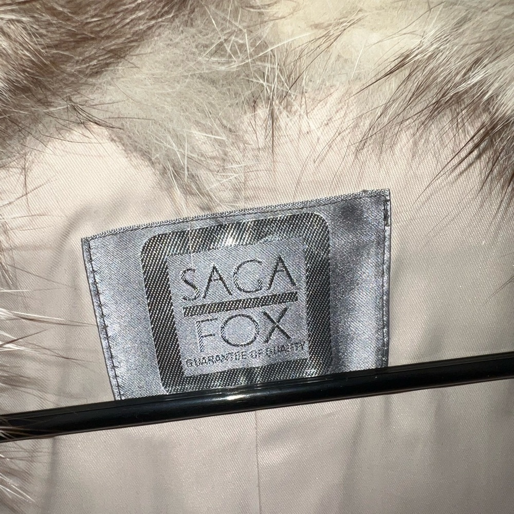 Vintage authentic fur coat - Picture 2 of 7